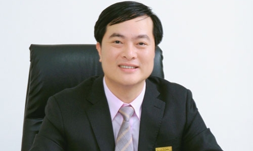 Sếp ABBank: “Giải đề khó luôn là một phần thú vị”