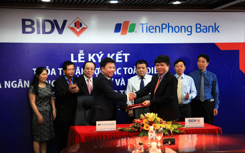 Lễ ký kết thỏa thuận hợp tác toàn diện TienPhong Bank và BIDV.