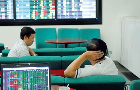 VCSC khuyến nghị chiến lược đầu tư không nên chỉ dựa trên các mã được thêm vào/loại ra khỏi các chỉ số.