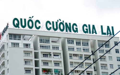 QCN gần như là doanh nghiệp bất động sản đầu tiên bị toà xử thua kiện vì chậm bàn giao nhà.<br>
