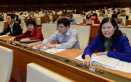 Trên 80% đại biểu Quốc hội khoá 13 đã nhấn nút đồng ý thông qua Bộ luật Hình sự 2015.<br>