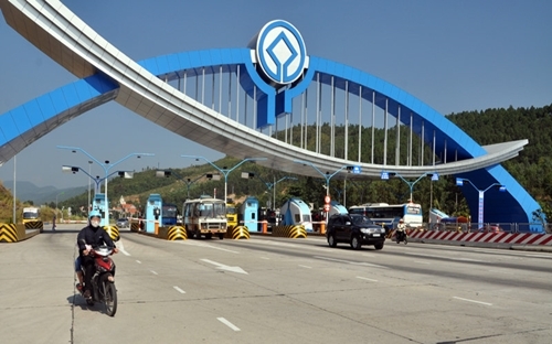 Do nhiều hạng mục chậm trễ, Công ty Cổ phần BOT Phả Lại và Ban quản lý dự án tiếp tục đề nghị Bộ Giao thông Vận tải cho gia hạn 
tiến độ hoàn thành đến 31/12/2017.