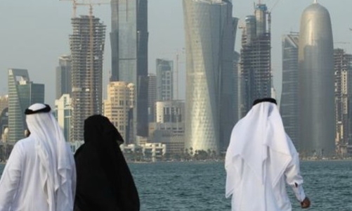 Người Qatar tung hàng trăm tỷ USD mua tài sản khắp thế giới