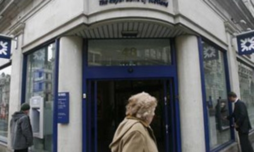 Nước Anh cấp tập giải cứu ngân hàng