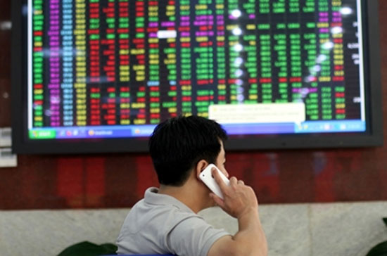 Không hề có làn sóng tự rời sàn, thay vào đó là một cuộc thanh lọc hàng kém chất lượng đang diễn ra ngày càng gay gắt.