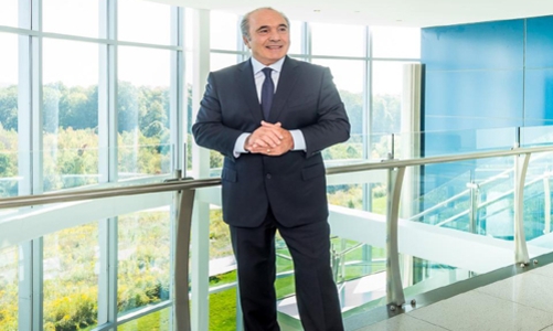 Người đàn ông biến “giấc mơ Mỹ” thành khối tài sản 4,5 tỷ USD 