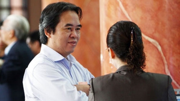 Thống đốc “vi hành” 33 tỉnh thành trong 10 tháng