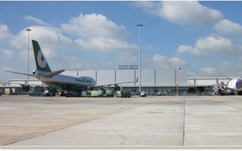 Hiện, SCSC đang khai thác khu vực sân đậu máy bay rộng 52.421m2 để cho thuê. 