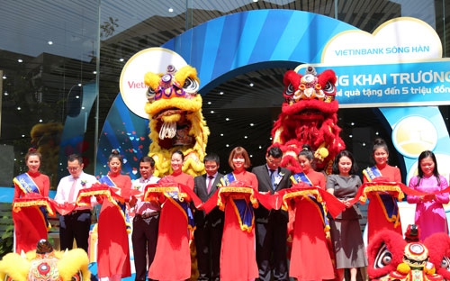 VietinBank Sông Hàn là 1 trong 5 chi nhánh bán lẻ được VietinBank khai trương trong năm 2016.