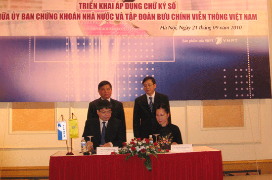 Lế ký kết giữa VNPT và SSC.