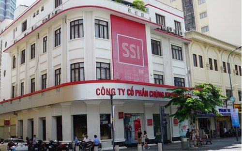 Tính từ đầu năm đến nay, SSI đứng đầu thị phần môi giới chứng khoán với 
14,09% thị phần.