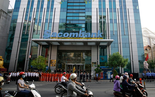 Tính đến ngày 31/3/2017, tổng tài sản của Sacombank đạt 341.176 tỷ đồng, vốn chủ sở hữu đạt 22.450 tỷ đồng. 