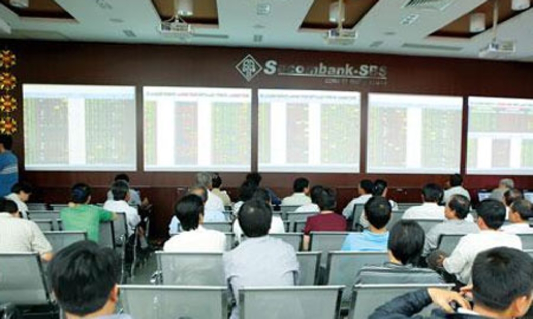 Giao dịch tại Chứng khoán Sacombank.