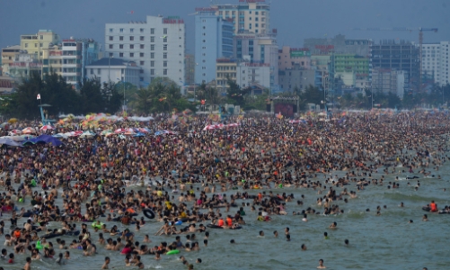 Mỗi tháng Việt Nam đón hơn 1 triệu khách quốc tế 