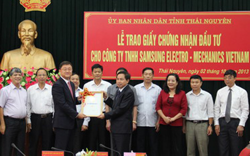 Lễ trao giấy phép ngày 2/10<br>