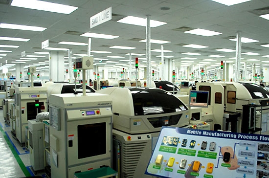 Bên trong nhà máy của Samsung tại Bắc Ninh. Phần mở rộng của dự án này có thể không được ưu đãi như giai đoạn đầu.