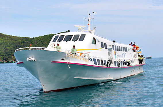 Tàu cao tốc thương hiệu Superdong - Kiên Giang.