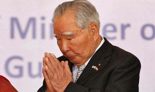 CEO của Suzuki Motor từ chức vì vụ gian dối nhiên liệu