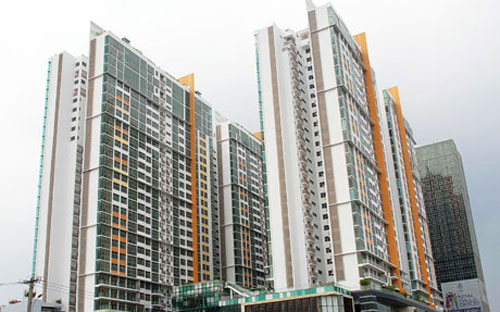 Theo nhận định của CBRE, giá thuê trong thời gian tới sẽ trở nên cạnh 
tranh hơn do chính sách cắt giảm ngân sách của nhiều doanh nghiệp, đơn 
vị.