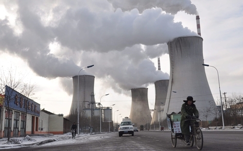 Sáp nhập giữa Shenhua Group và China Guodian lập thành hãng điện lớn nhất thế giới. 