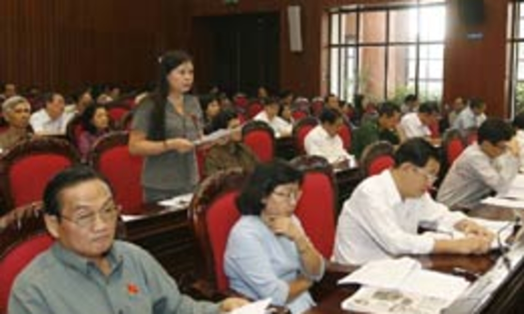 Đại biểu Quốc hội còn có ý kiến trái chiều về dự luật Thi hành án hình sự.