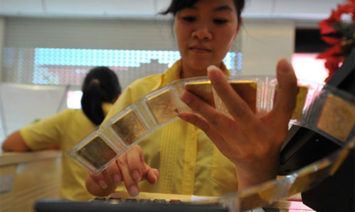 13 phiên đấu thầu 14 tấn vàng miếng