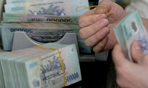 Ngân hàng mang tiền mua tín phiếu lãi suất 4,5%/năm