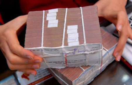 Số liệu từ Cục Thuế xuất nhập khẩu (Tổng cục Hải quan) cho thấy, số nợ thuế chuyên thu quá hạn toàn ngành hải quan đang quản lý ước khoảng 5.823 tỷ đồng.