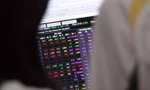 Bắt “bầu” Kiên và những dự báo về chứng khoán