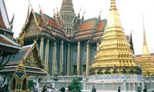 Du lịch 30/4 và 1/5: Tour trong, ngoài nước đều hút khách