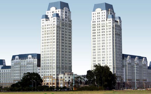 Sau nhiều năm “khất” làm sổ đỏ cho cư dân The Manor, đến giữa năm 2011, 
Bitexco mới nhận được quyết định của UBND thành phố Hà Nội, với nội dung
 thu hồi hai khu đất thuộc dự án The Manor của Sông Đà để giao lại cho 
Bitexco. 