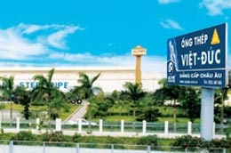 Công ty Cổ phần Chứng khoán Thăng Long, cổ đông lớn của Công ty Cổ phần Ống thép Việt Đức VG PIPE (mã VGS-HNX) đã mua 1.800.000 cổ phiếu, tương đương với 4,79% vốn điều lệ, nâng số cổ phiếu nắm giữ lên 2.402.575 cổ phiếu, tương đương với 6,39% vốn điều lệ.