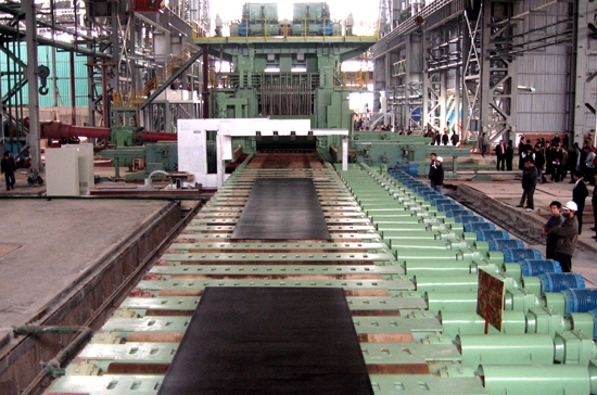 Nhiều sản phẩm chiếm tỷ trọng lớn trong giá trị sản xuất công nghiệp có mức tăng trưởng cao hơn mức kế hoạch ngành (12%).