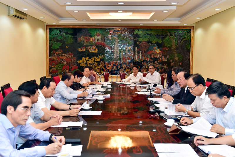 Tổ công tác của Thủ tướng làm việc với đại diện lãnh đạo 3 bộ ngày 19/10.<br>