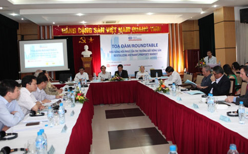 Cuộc tọa đàm ghi nhận nhiều ý kiến thú vị về tình hình thị trường bất động sản hiện nay<br>