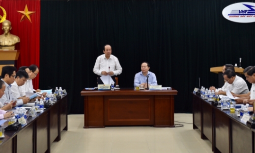 Thủ tướng yêu cầu ngành đường sắt báo cáo 6 vấn đề