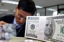 Với cam kết của 8 ngân hàng lớn, thị trường ngoại hối được dự báo sẽ sớm bình ổn.