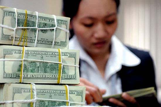 Trong ngày 18/1, Sở Giao dịch Ngân hàng Nhà nước tăng giá USD mua vào tới 230 VND.