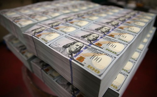 Không&nbsp;ít chuyên gia cho rằng&nbsp;đồng&nbsp;USD hiện&nbsp;đang&nbsp;được&nbsp;định giá&nbsp;ở mức quá cao -&nbsp;Ảnh: The Blaze.