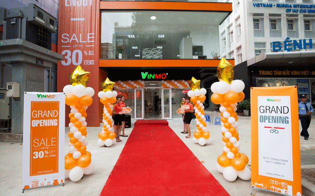 Thương hiệu nội thất Vinmo chính thức ra mắt và khai trương showroom đầu tiên tại số 1, đường 3 tháng 2, phường 11, quận 10, Tp.HCM vào ngày 2/6/2017 vừa qua. 