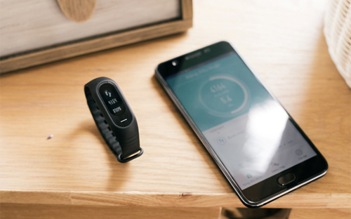 Với mức giá hấp dẫn, chỉ 5.990.000 đồng, F1s phiên bản màu đen nhám xứng đáng để người dùng chọn lựa và sở hữu.