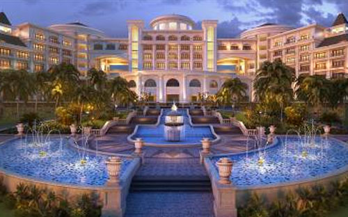 Khu nghỉ dưỡng sang trọng với kiến trúc hoàng gia châu Âu nổi bật trên đảo Rều.