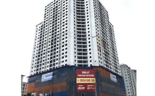 Golden Field đã xây dựng xong phần thô, các khâu hoàn thiện còn lại, chủ đầu tư MBLand Holdings đang thực hiện.