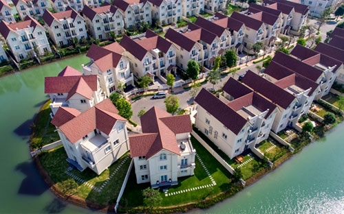 Dự án Vinhomes Riverside cam kết sinh lời đến 21% trong 3 năm.<br>