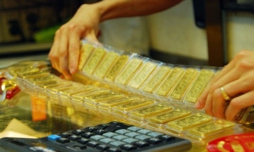 Nóng tranh luận về quản lý thị trường vàng