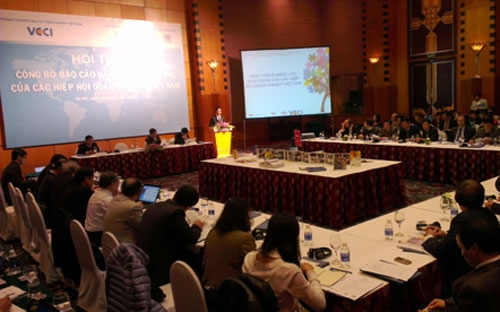 Một trong những nguyên nhân khiến hoạt động của đa số hiệp hội doanh 
nghiệp Việt Nam còn rời rạc, chưa đồng đều, theo nhiều ý kiến ở hội thảo
 là do còn thiếu khung pháp lý - Ảnh: VnExpress. 