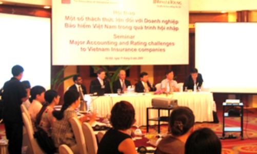 Ernst & Young hỗ trợ xây dựng chuẩn mực kế toán bảo hiểm