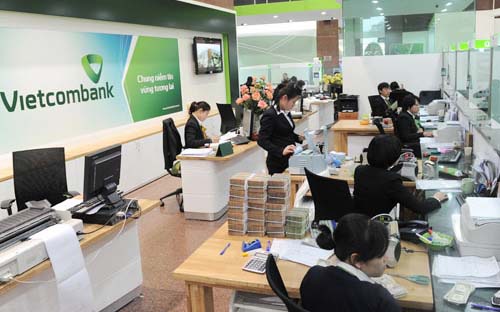 Tính đến 30/6/2017, Vietcombank có 15.799 nhân viên, tăng 184 nhân viên so với hồi cuối năm 2016.