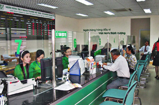 Bên cạnh kênh giao dịch tại quầy, khách hàng có thể thực hiện nộp ngân sách nhà nước qua kênh internet banking của Vietcombank.