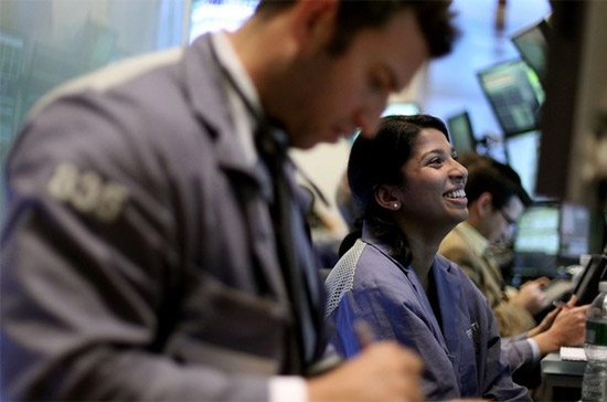 Chỉ số S&P khối nguyên vật liệu cơ bản phiên này tăng 2,5% và trở thành lĩnh vực tăng điểm mạnh nhất trong số 10 ngành công nghiệp trong chỉ số S&P 500.